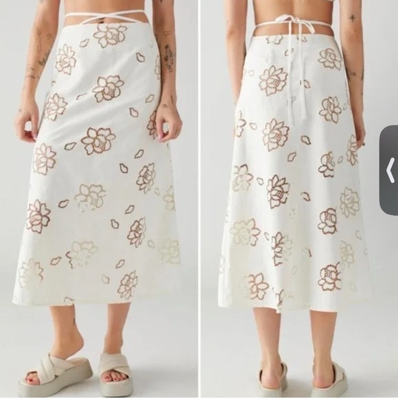 For love and lemons white Floral cutout midi skirt